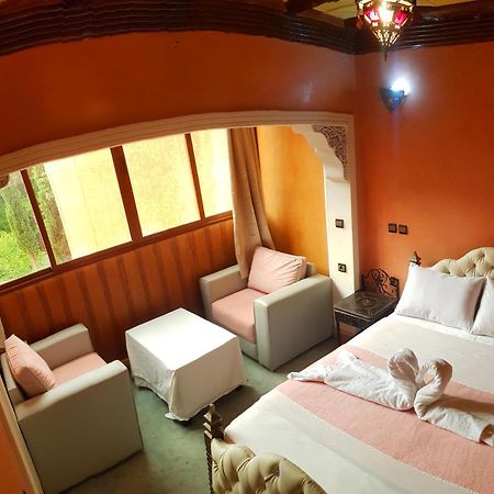 Hotel Restaurant Les Etoiles Du Toubkal Imlil  Eksteriør billede